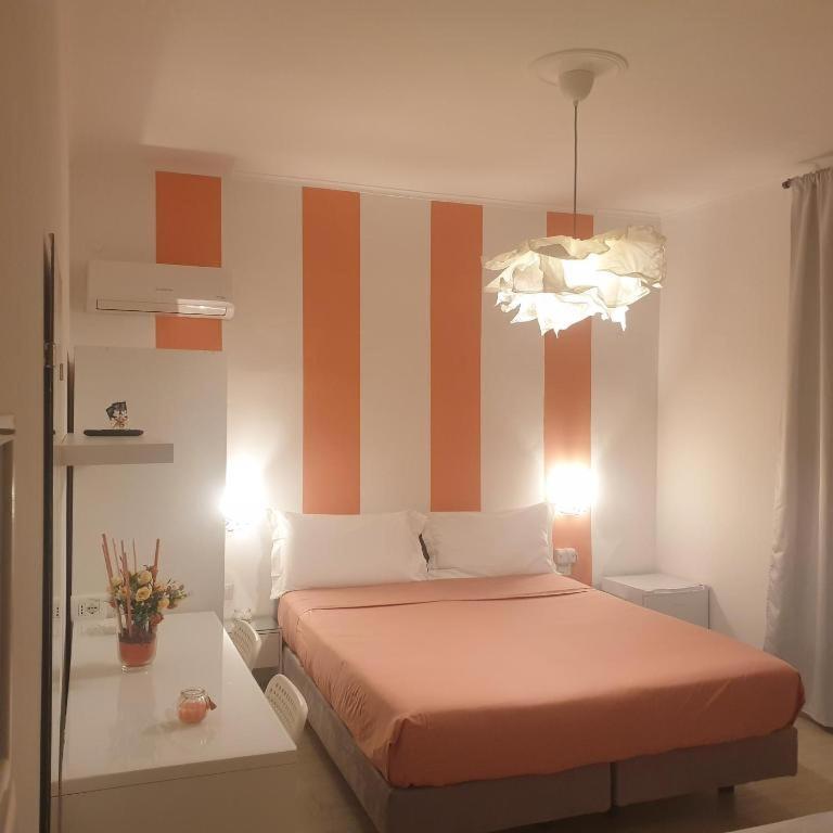 F.Rooms Napoli מראה חיצוני תמונה