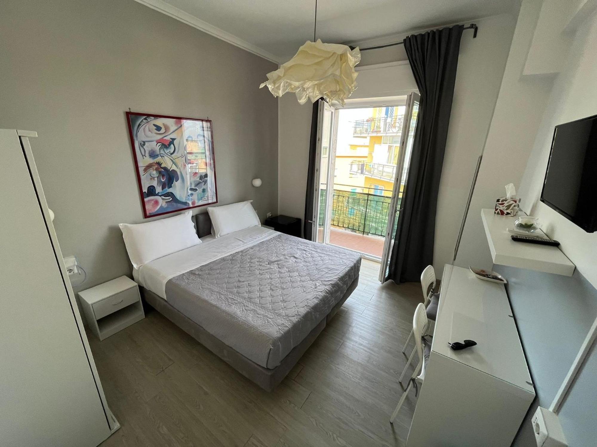 F.Rooms Napoli מראה חיצוני תמונה