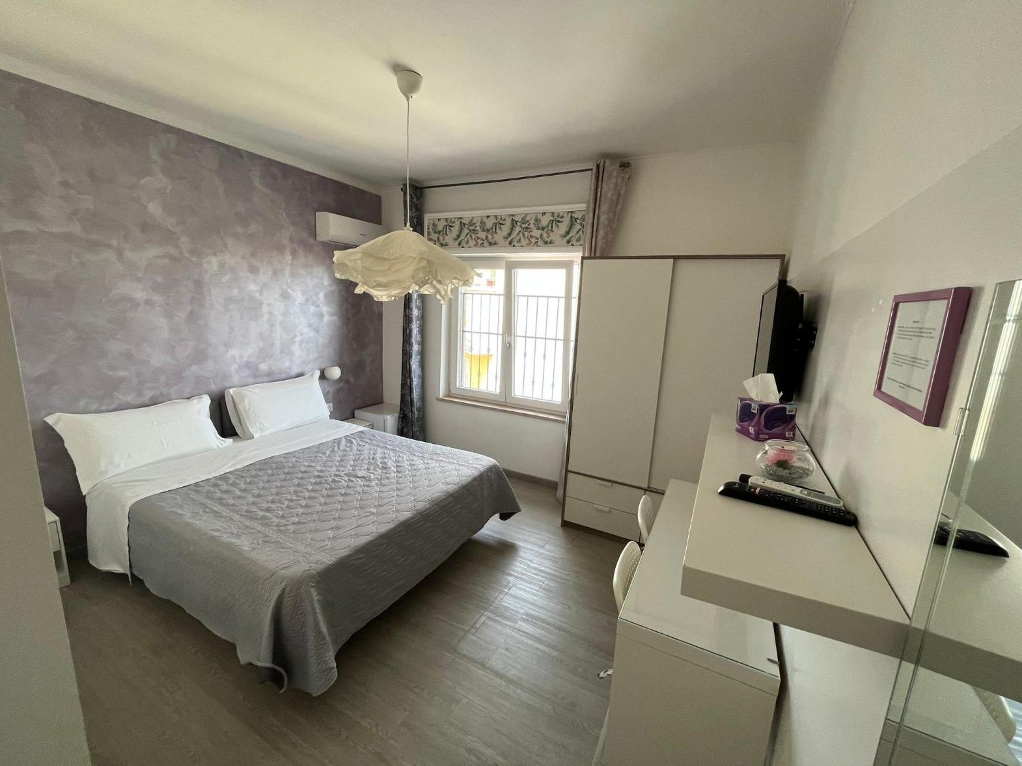 F.Rooms Napoli מראה חיצוני תמונה